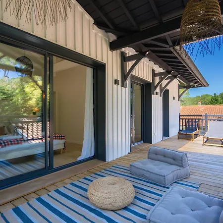 Ellea Villa